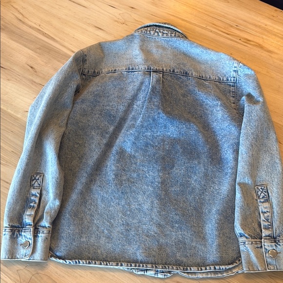 Zara Denim Button-Up Shirt - Picture 2 of 2
